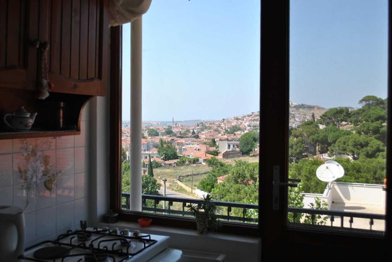 Gunebakan Taliani Hotel ไอวาลิค ภายนอก รูปภาพ