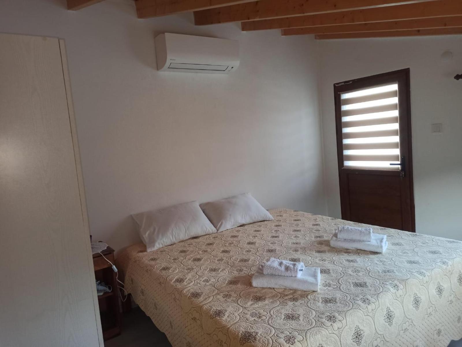Gunebakan Taliani Hotel ไอวาลิค ภายนอก รูปภาพ